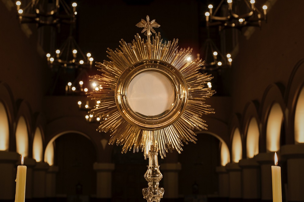 Vigil of Corpus Christi - Solemn Mass, Procession, and Benediction (starting at St Dunstan-in-the-West)